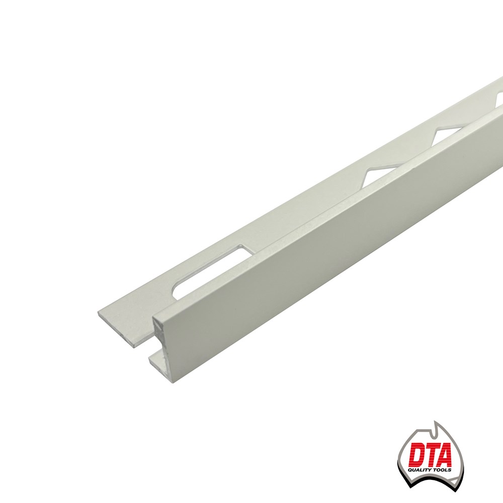 L Angle Aluminum Tile Trim 20mm x 3m (Matt Silver) - Image 1